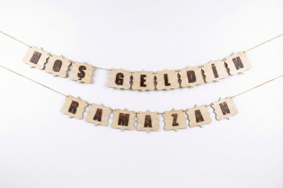 Tahtagurusu Ahşap Hoş Geldin Ramazan Duvar Süsü - 3D Çift Katmanlı Lazer Kesim