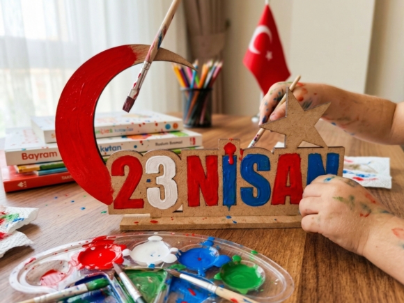 23 Nisan Temalı Ahşap Boyama Seti - Ham MDF Eğitici Etkinlik Malzemesi (19,5x12 cm)