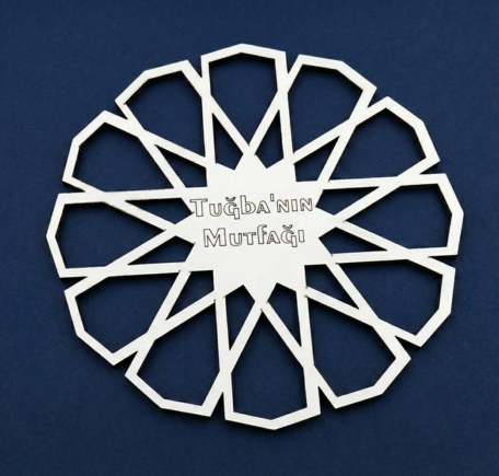 Tahtagurusu Lazer Kesim Geometrik Desenli Nihale - İsme Özel Mutfak Tasarımı